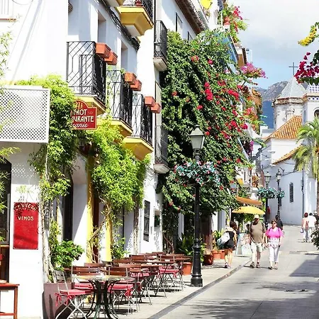 Апартаменты The Carpenter's Boutique